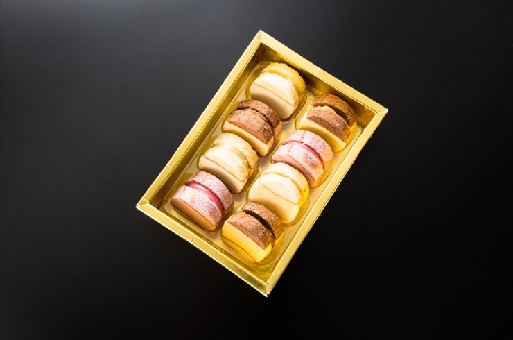 8個入りプティフール