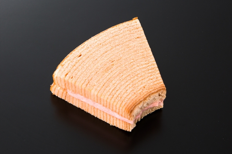 イチゴ　ギモーヴサンド